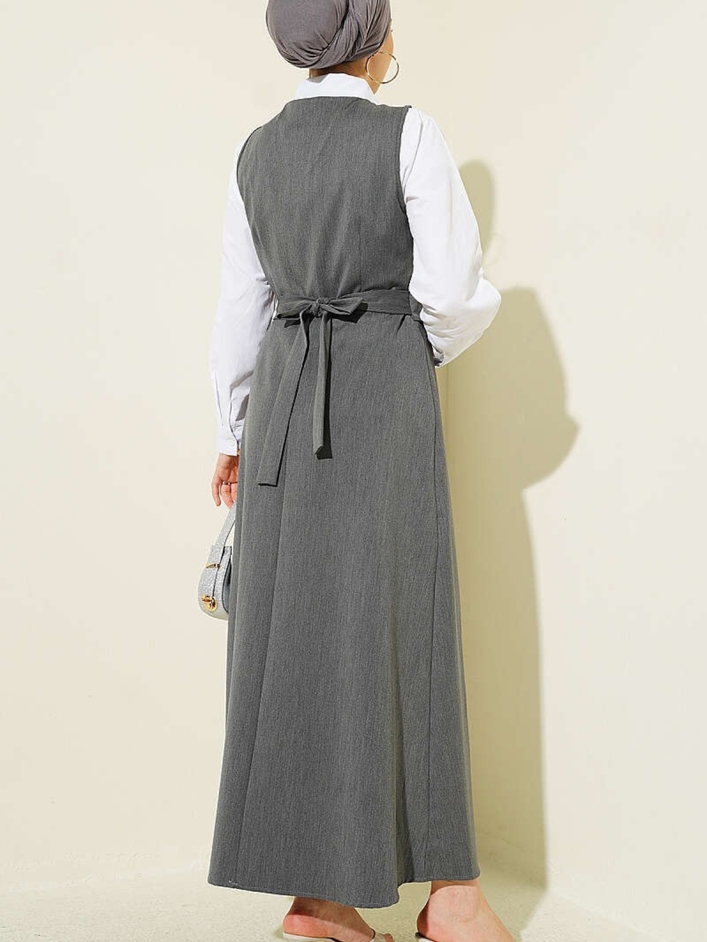 Modest Dress-Gray Pleated Jumper - Size XL (Shirt Not Included) - Picture 4 of 6